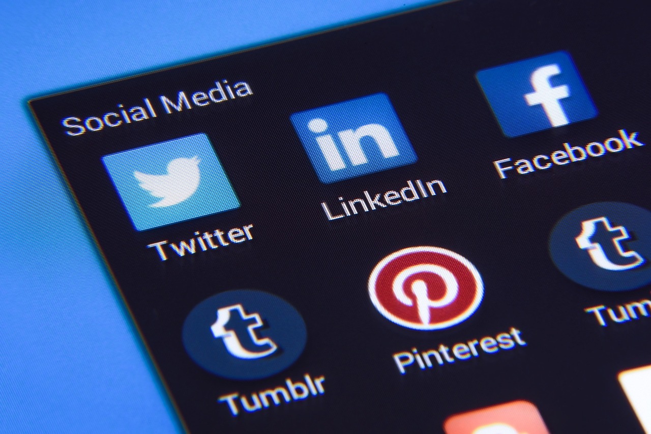 Facebook Marketing Trends